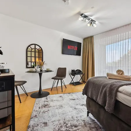 Koepenick Apartment *